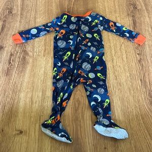 5/$10 Carter’s Blue Space Print Sleep and Play 6-9m